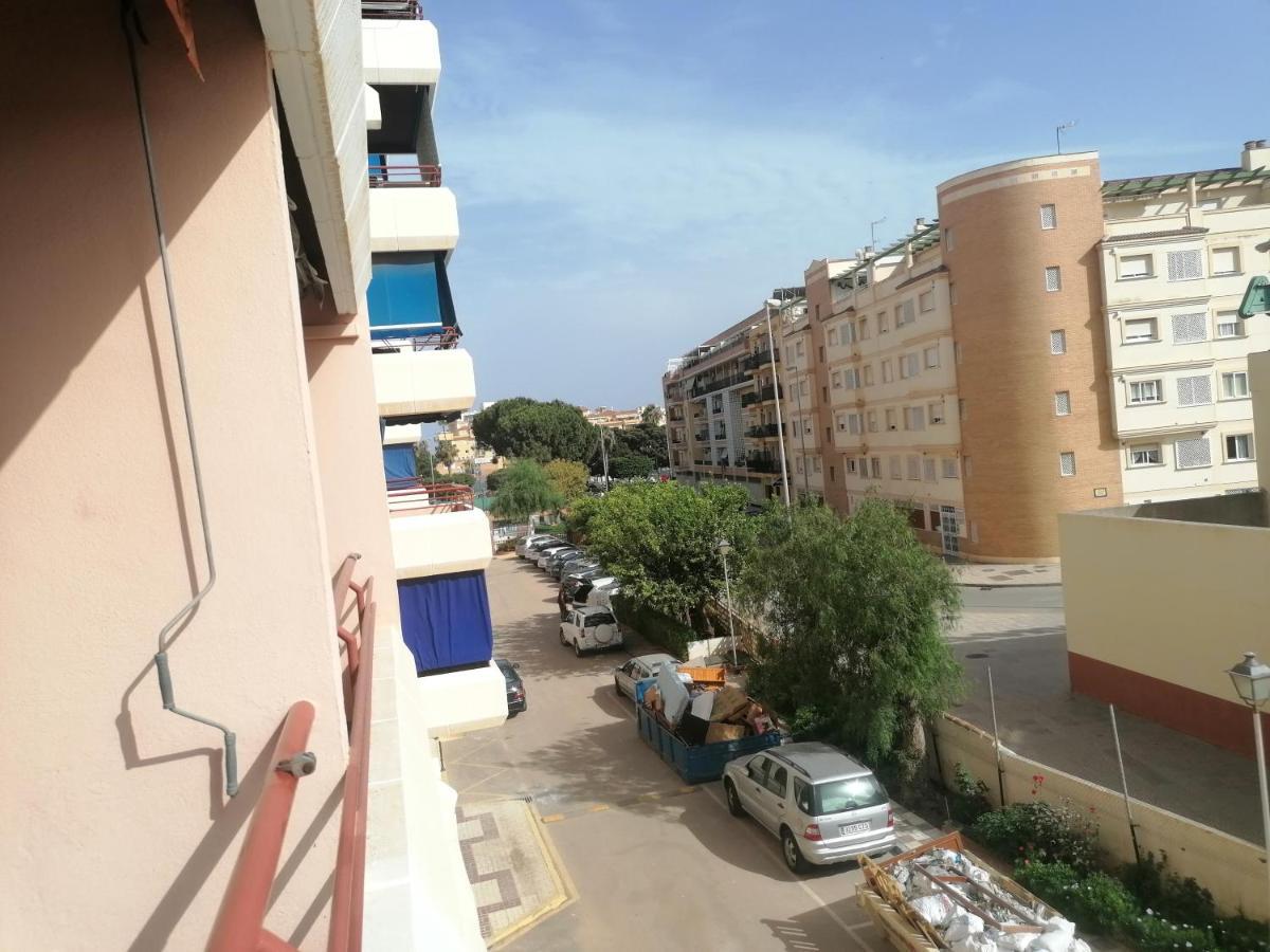 Apartament Piso Familiar Con Piscina Y Aparcamiento En Torre Del Mar - Edificio Ronda I Zewnętrze zdjęcie
